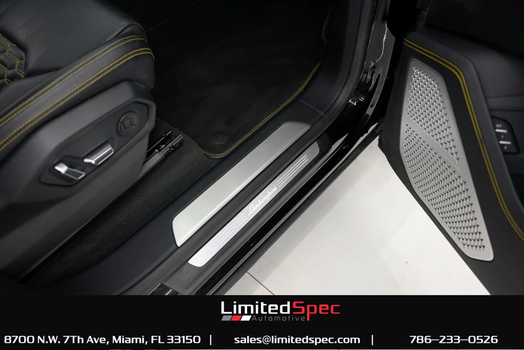 2021 Lamborghini Urus Miami FL