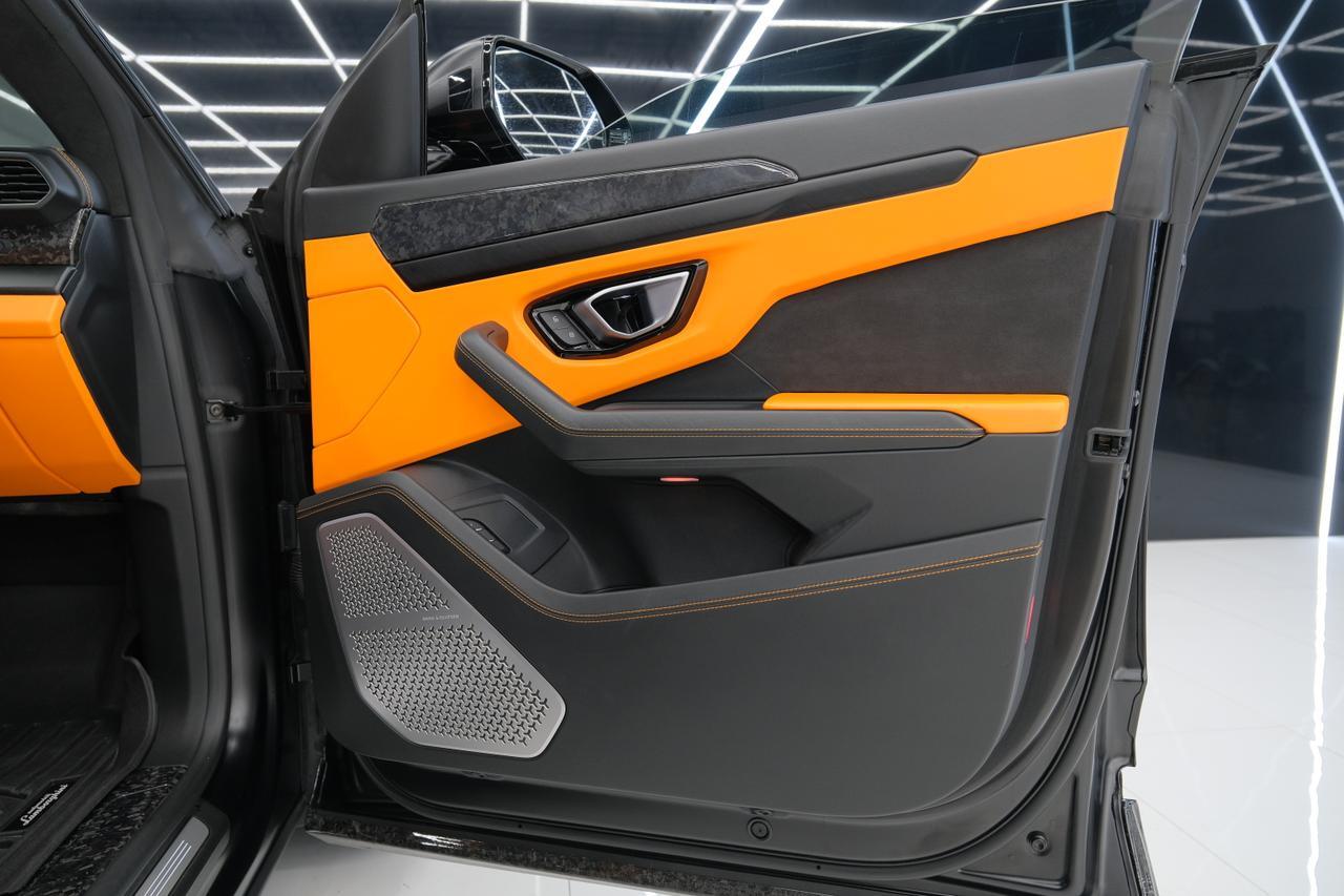 2021 Lamborghini Urus Miami FL