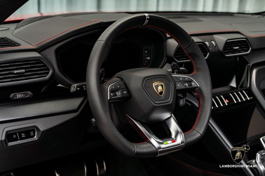 2021 Lamborghini Urus North Miami Beach FL