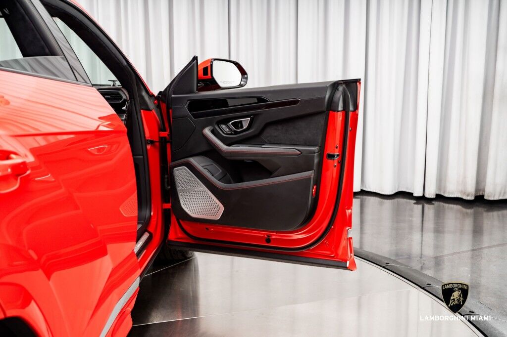 2021 Lamborghini Urus North Miami Beach FL