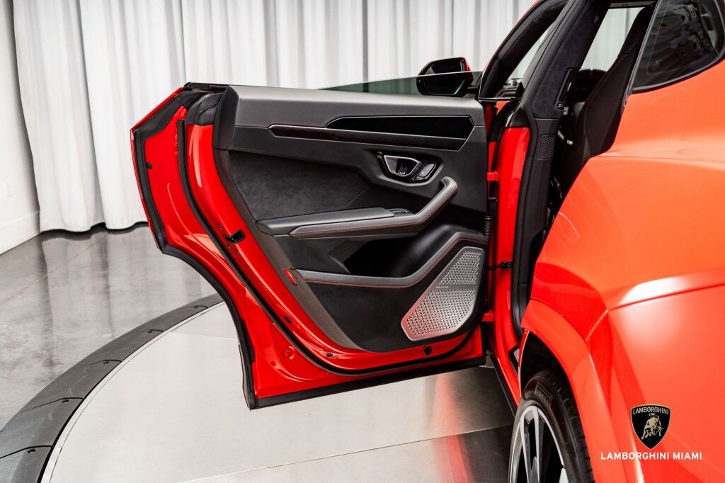 2021 Lamborghini Urus North Miami Beach FL