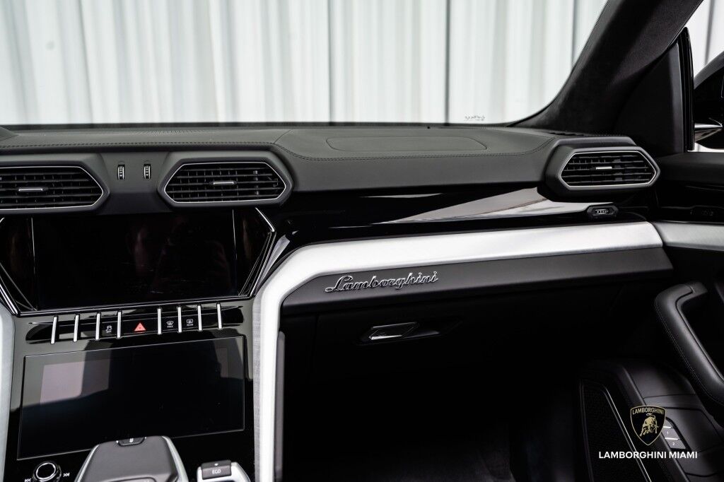 2021 Lamborghini Urus North Miami Beach FL