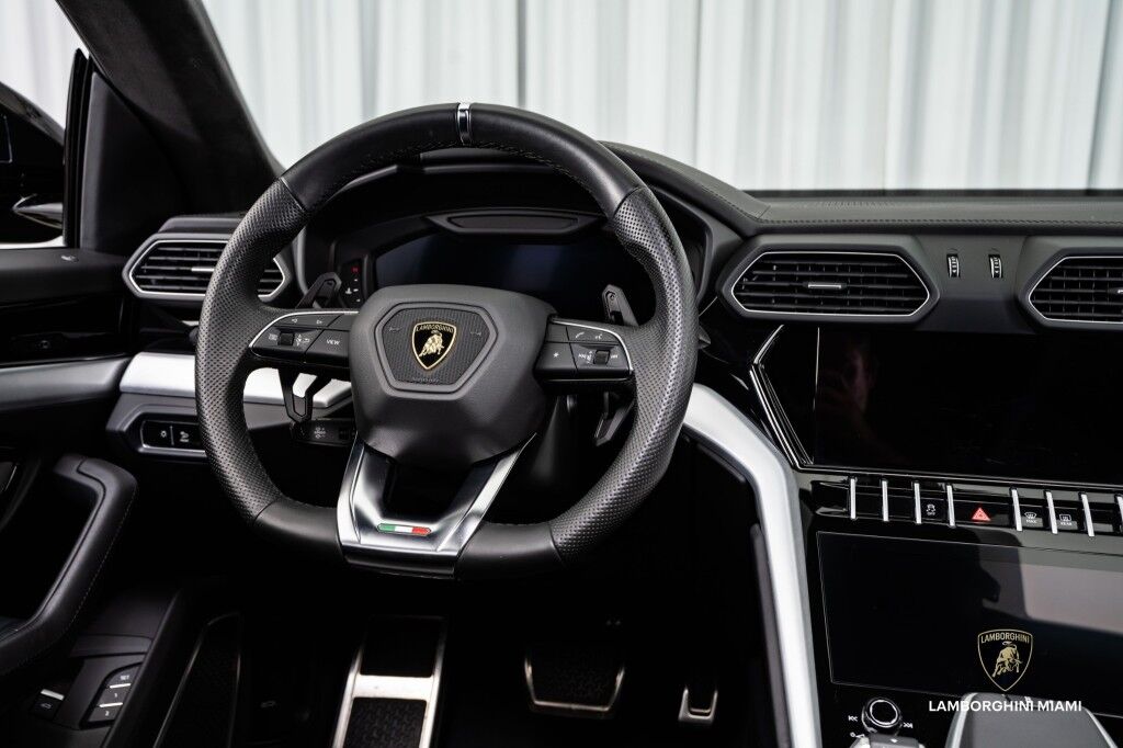 2021 Lamborghini Urus North Miami Beach FL