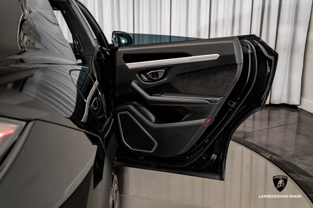 2021 Lamborghini Urus North Miami Beach FL