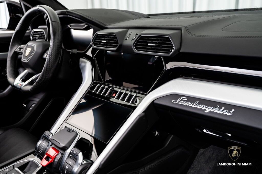 2021 Lamborghini Urus North Miami Beach FL