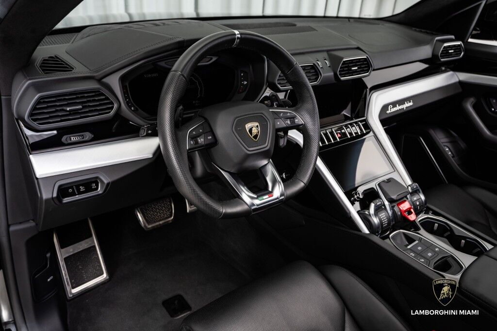 2021 Lamborghini Urus North Miami Beach FL