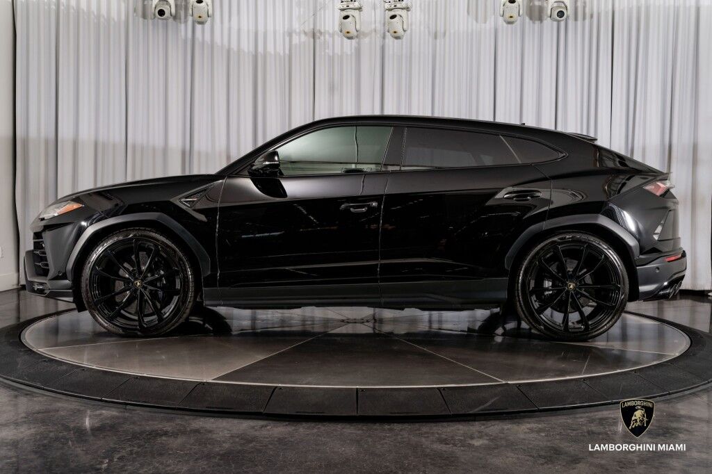 2021 Lamborghini Urus North Miami Beach FL
