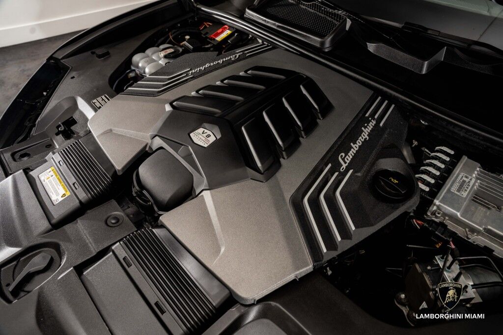 2021 Lamborghini Urus North Miami Beach FL