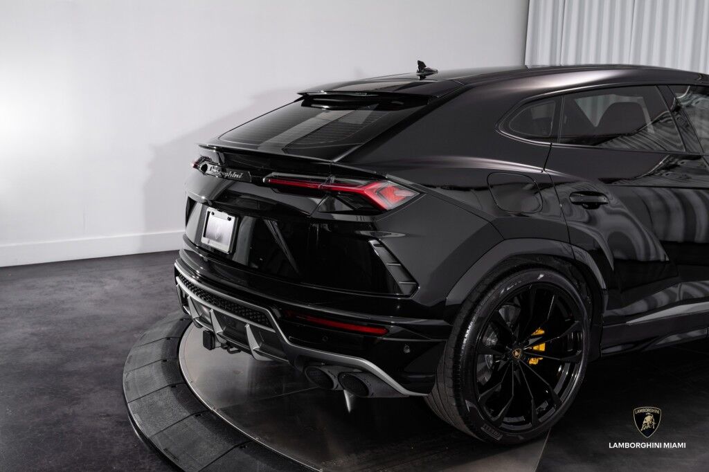 2021 Lamborghini Urus North Miami Beach FL