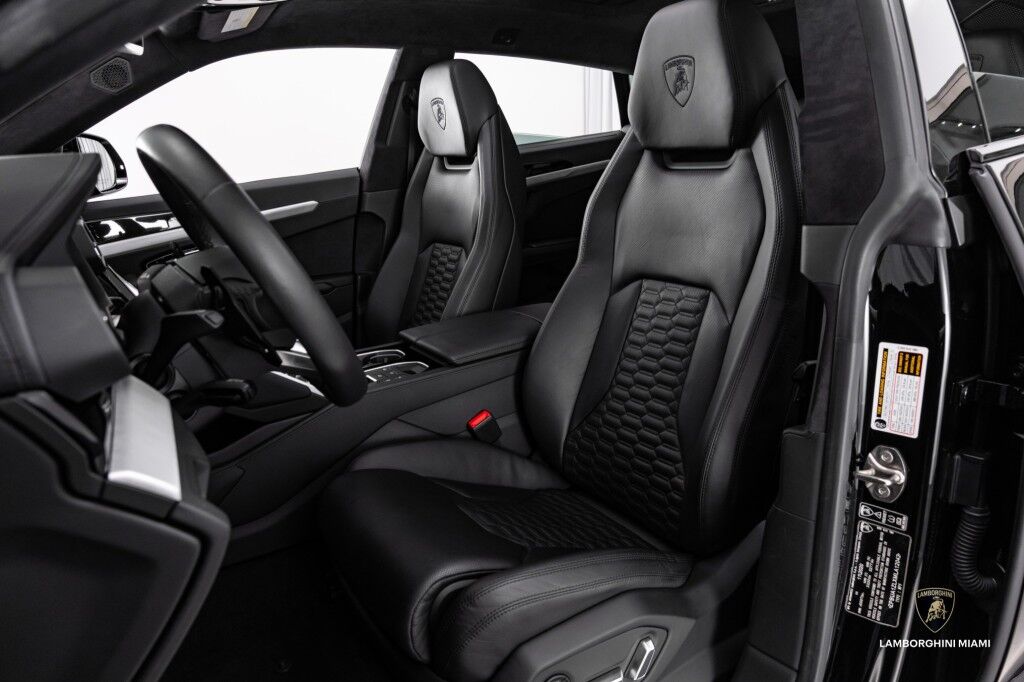 2021 Lamborghini Urus North Miami Beach FL