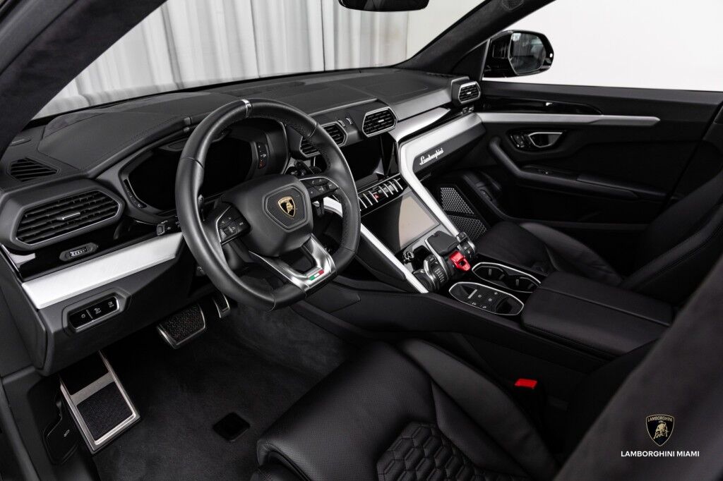 2021 Lamborghini Urus North Miami Beach FL