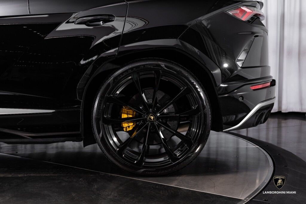 2021 Lamborghini Urus North Miami Beach FL