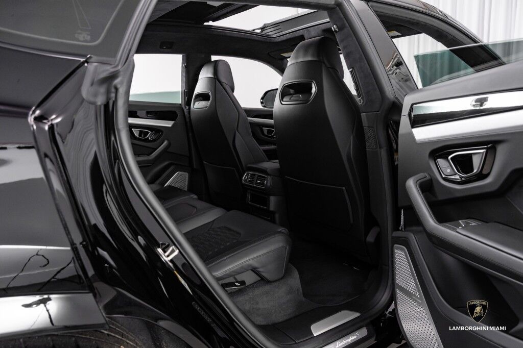 2021 Lamborghini Urus North Miami Beach FL