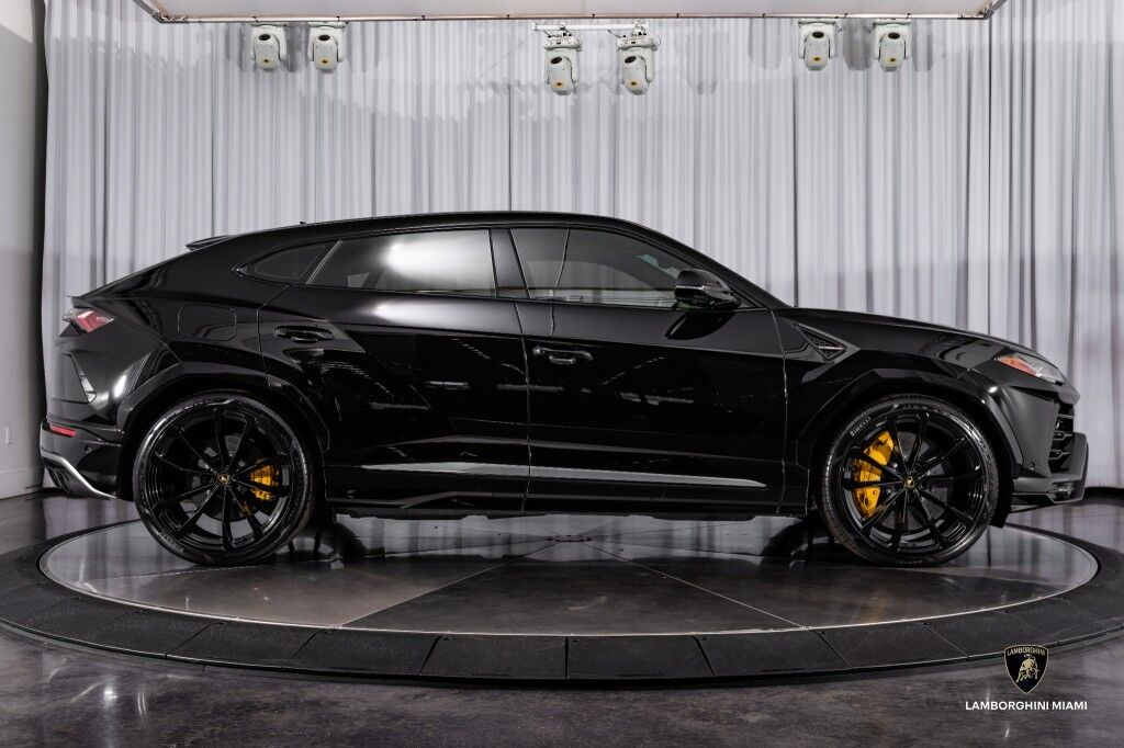2021 Lamborghini Urus North Miami Beach FL