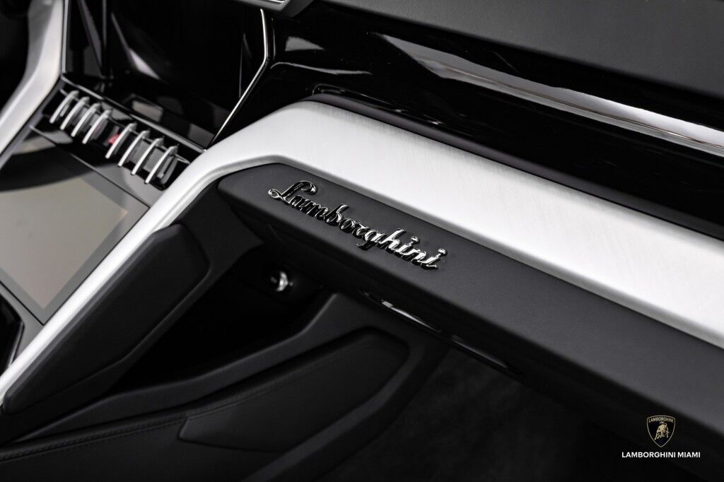 2021 Lamborghini Urus North Miami Beach FL