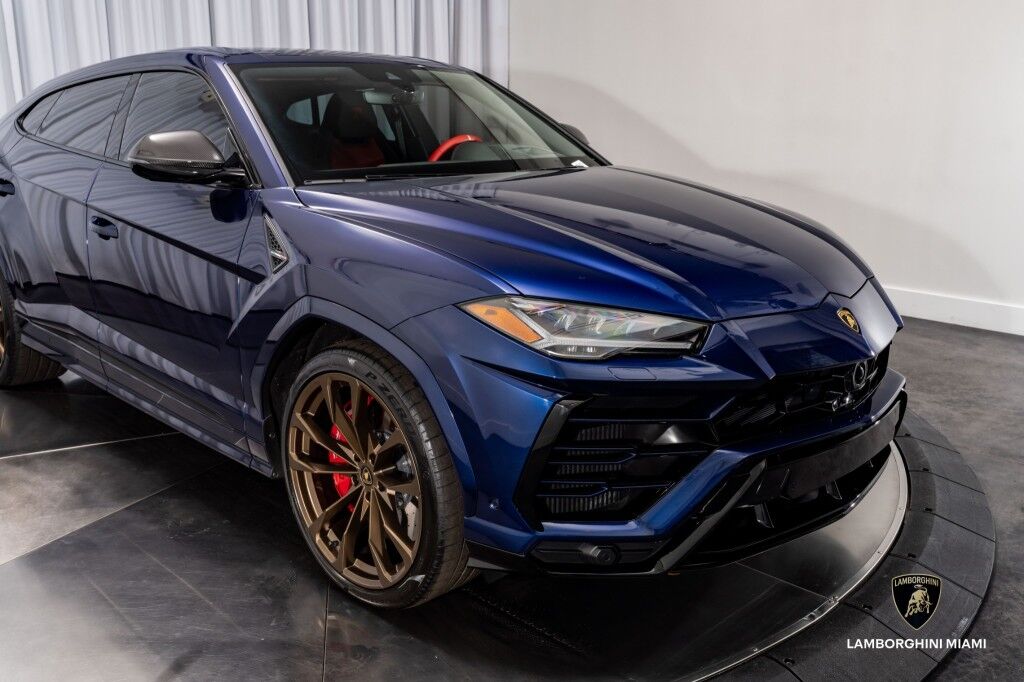 2021 Lamborghini Urus