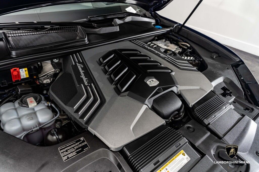 2021 Lamborghini Urus North Miami Beach FL