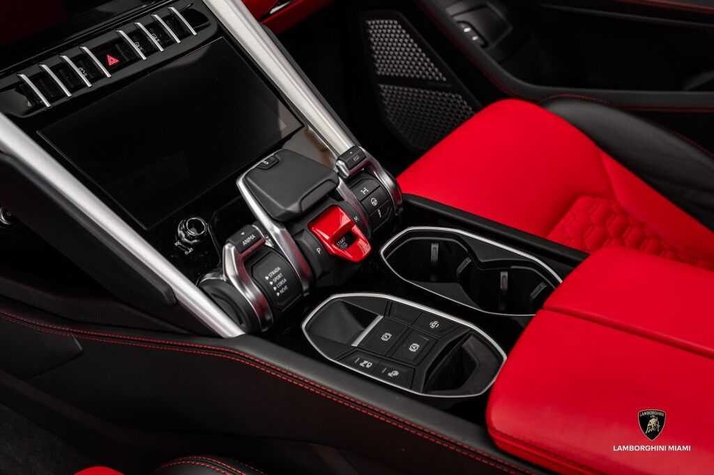 2021 Lamborghini Urus North Miami Beach FL