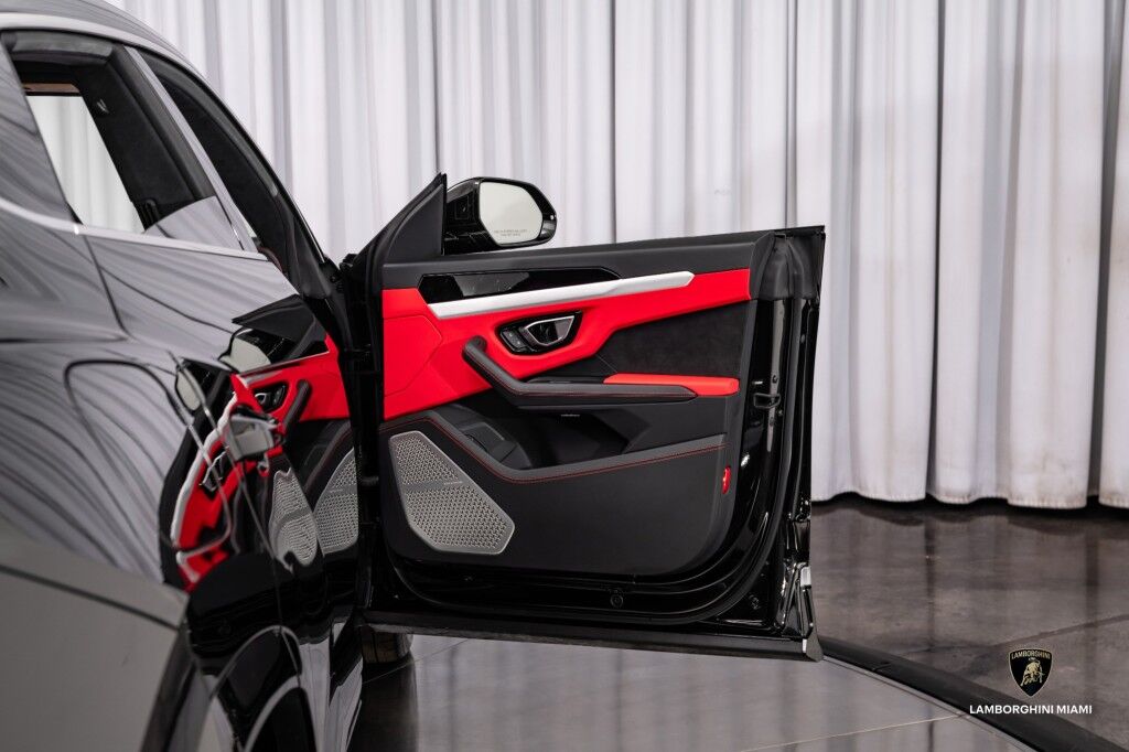 2021 Lamborghini Urus North Miami Beach FL