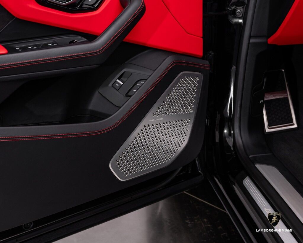 2021 Lamborghini Urus North Miami Beach FL