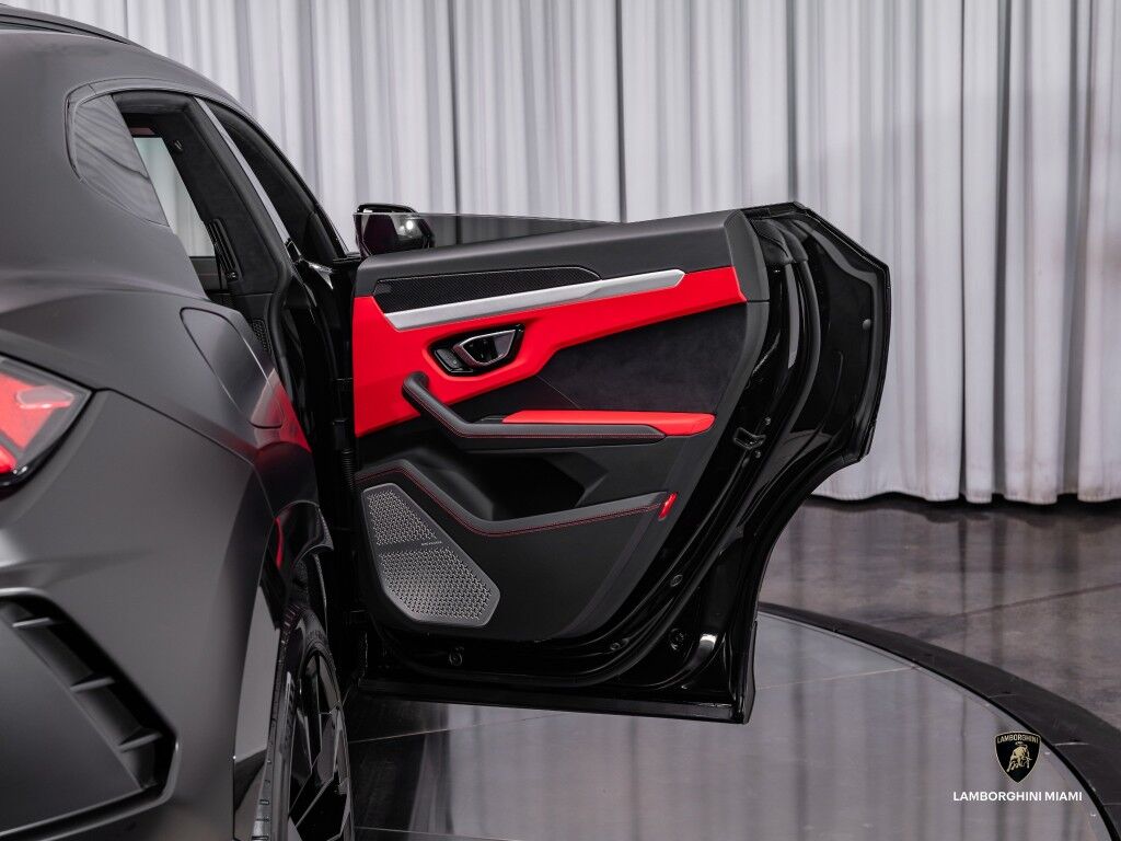 2021 Lamborghini Urus North Miami Beach FL