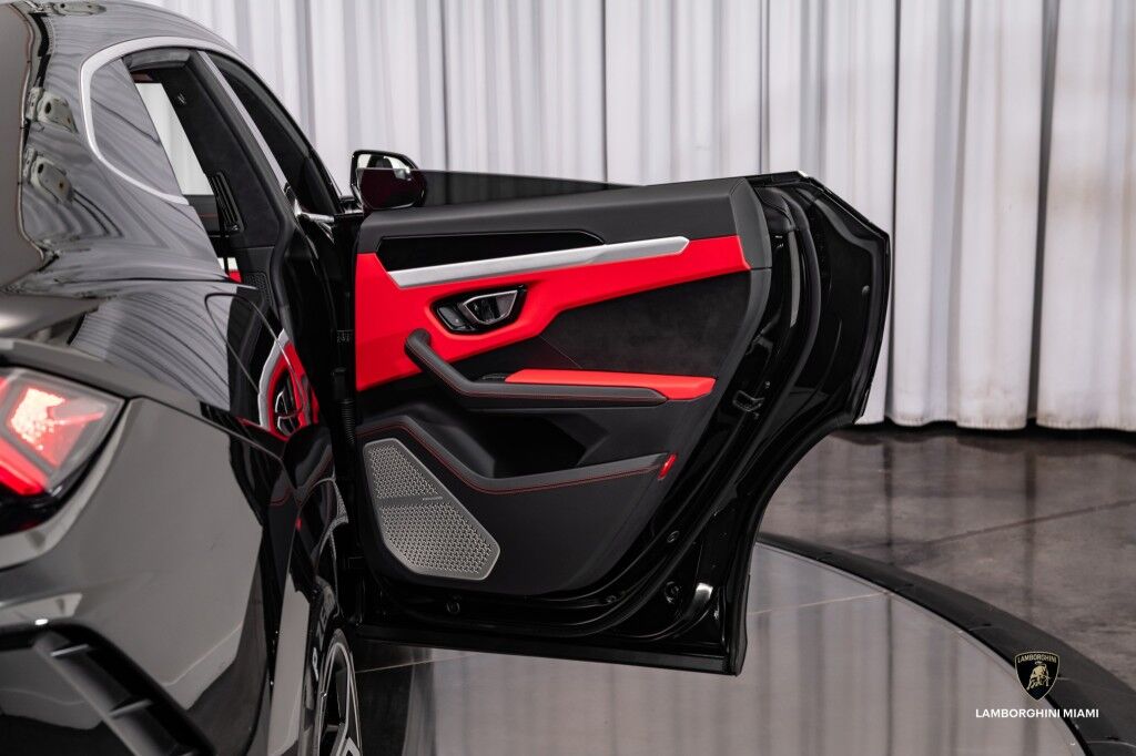 2021 Lamborghini Urus North Miami Beach FL