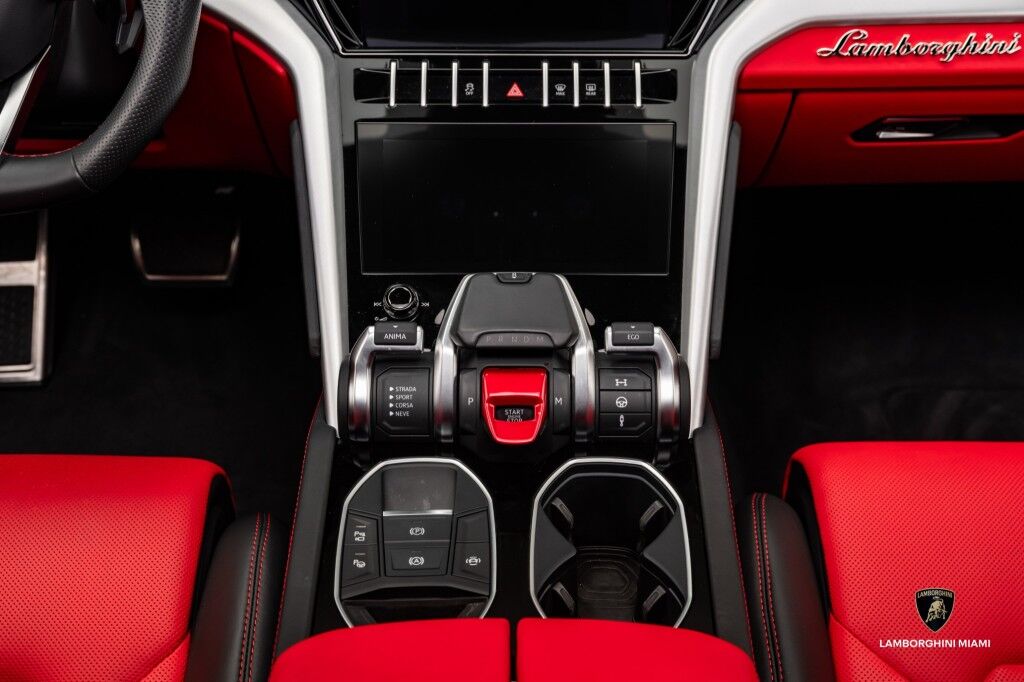 2021 Lamborghini Urus North Miami Beach FL