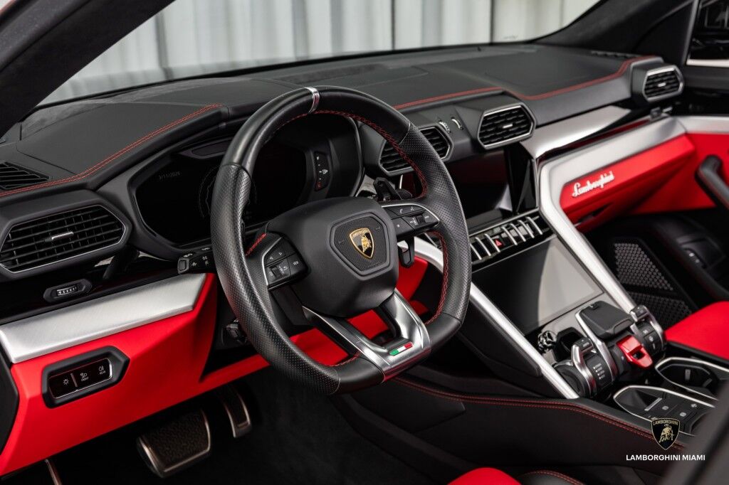 2021 Lamborghini Urus North Miami Beach FL
