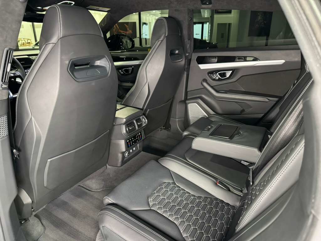 2021 Lamborghini Urus 1016 WIDE BODY KIT! Nero Helene paint, factory Akrapovic exhaust, Bang & Olufsen audio & MUCH MORE!! Fort Lauderdale FL