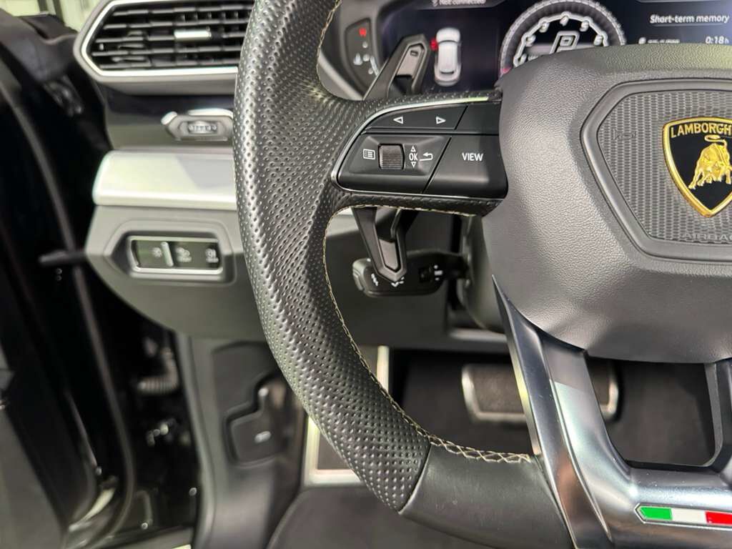 2021 Lamborghini Urus 1016 WIDE BODY KIT! Nero Helene paint, factory Akrapovic exhaust, Bang & Olufsen audio & MUCH MORE!! Fort Lauderdale FL