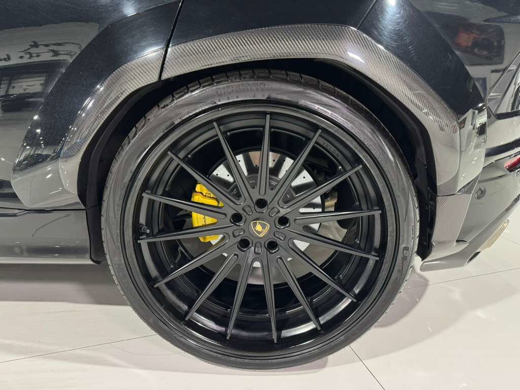 2021 Lamborghini Urus 1016 WIDE BODY KIT! Nero Helene paint, factory Akrapovic exhaust, Bang & Olufsen audio & MUCH MORE!! Fort Lauderdale FL