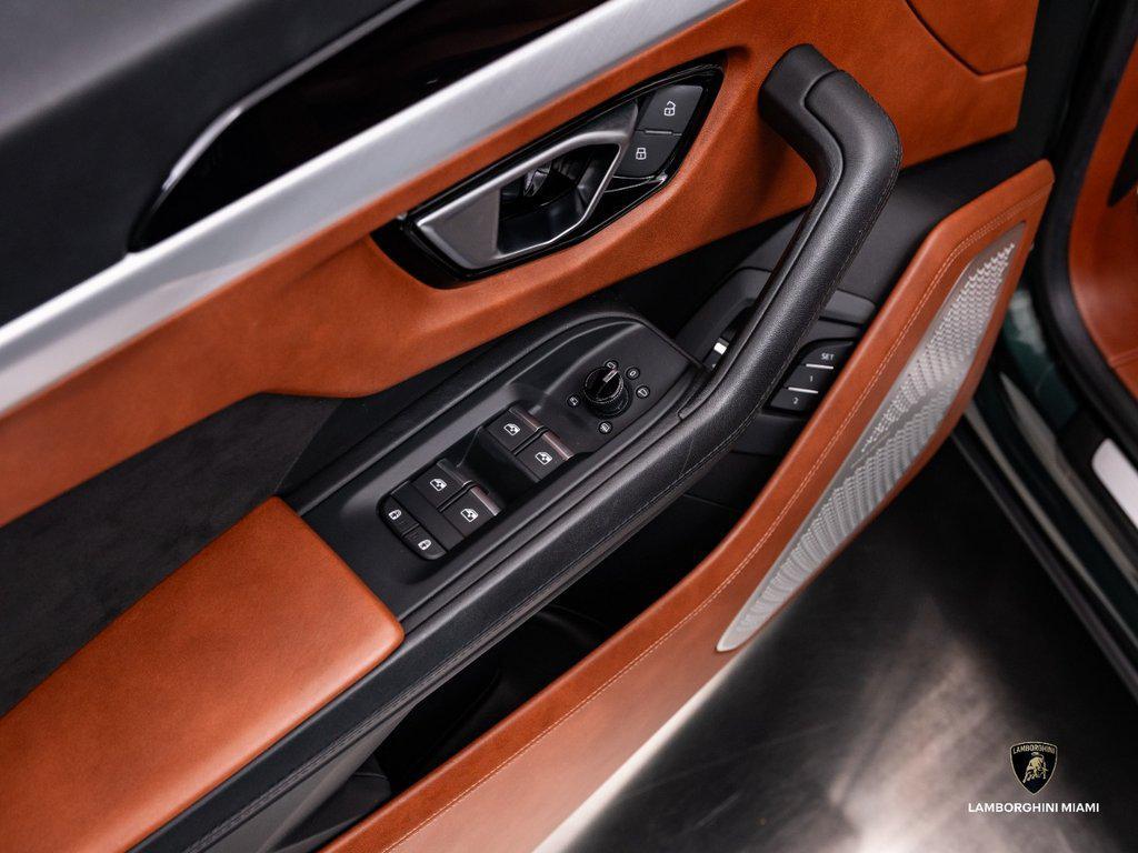2021 Lamborghini Urus AWD North Miami Beach FL