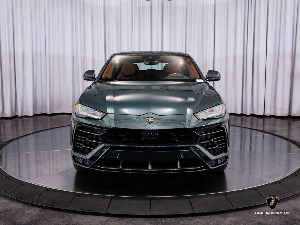 2021 Lamborghini Urus AWD