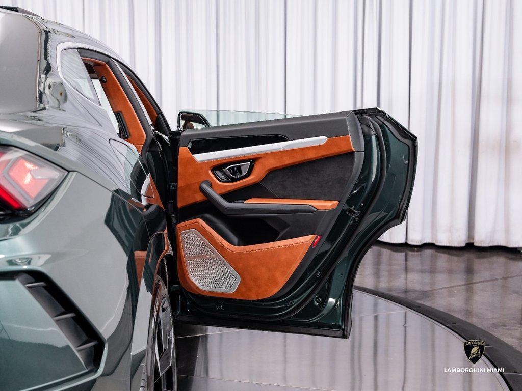 2021 Lamborghini Urus AWD North Miami Beach FL
