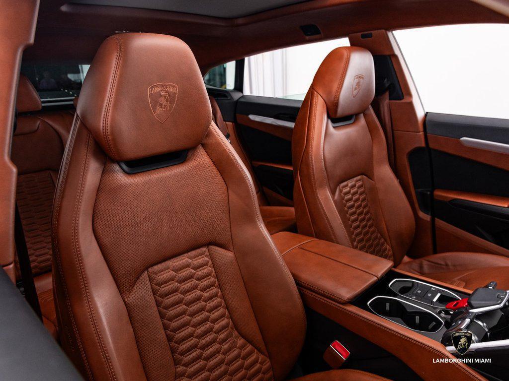 2021 Lamborghini Urus AWD North Miami Beach FL