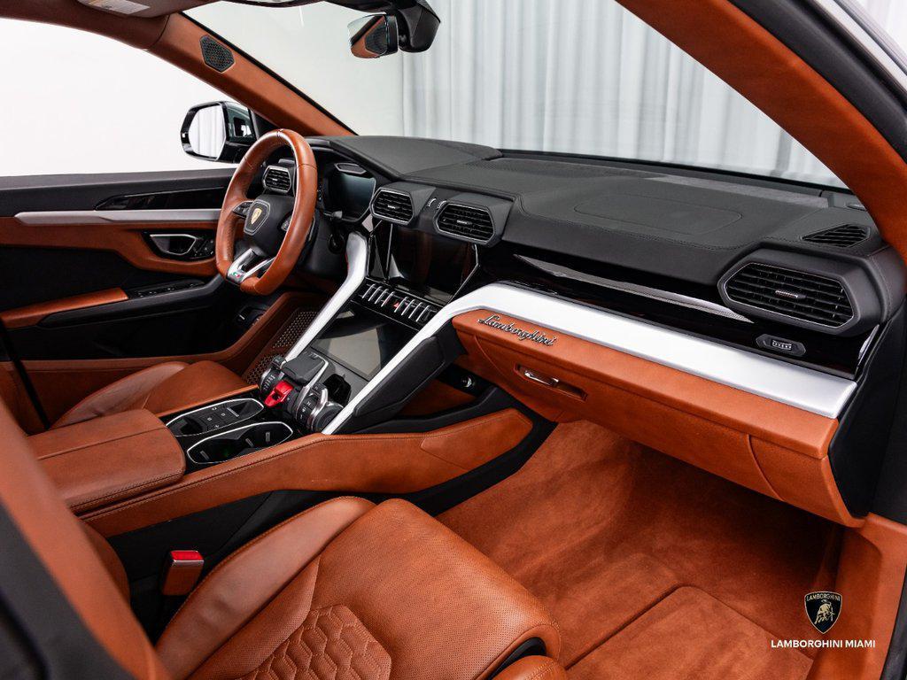 2021 Lamborghini Urus AWD North Miami Beach FL
