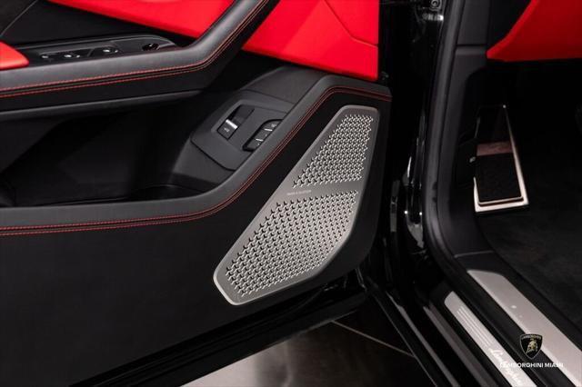 2021 Lamborghini Urus Base - Photo 21