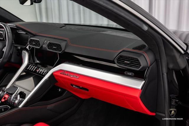 2021 Lamborghini Urus Base - Photo 42