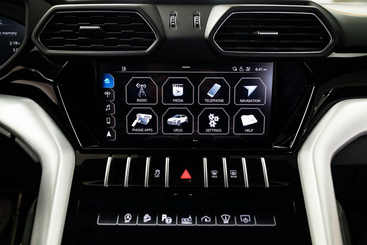 2021 Lamborghini Urus Bang &amp; Olufsen Sound Heads-Up Display Portland OR