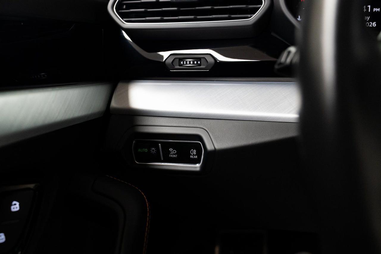 2021 Lamborghini Urus Bang &amp; Olufsen Sound Heads-Up Display Portland OR