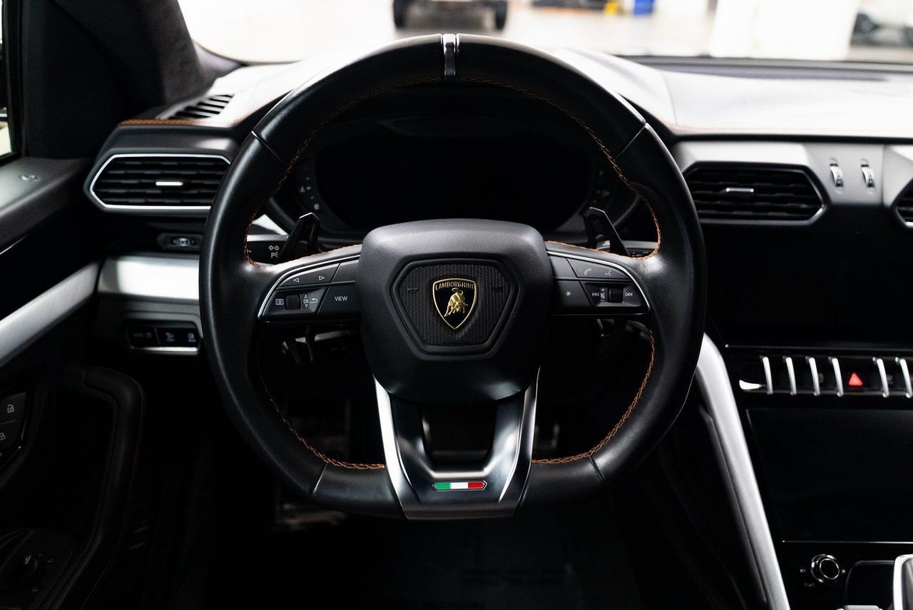 2021 Lamborghini Urus Bang &amp; Olufsen Sound Heads-Up Display Portland OR