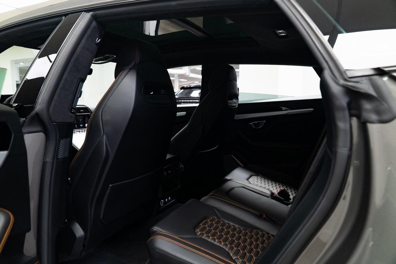 2021 Lamborghini Urus Bang &amp; Olufsen Sound Heads-Up Display Portland OR