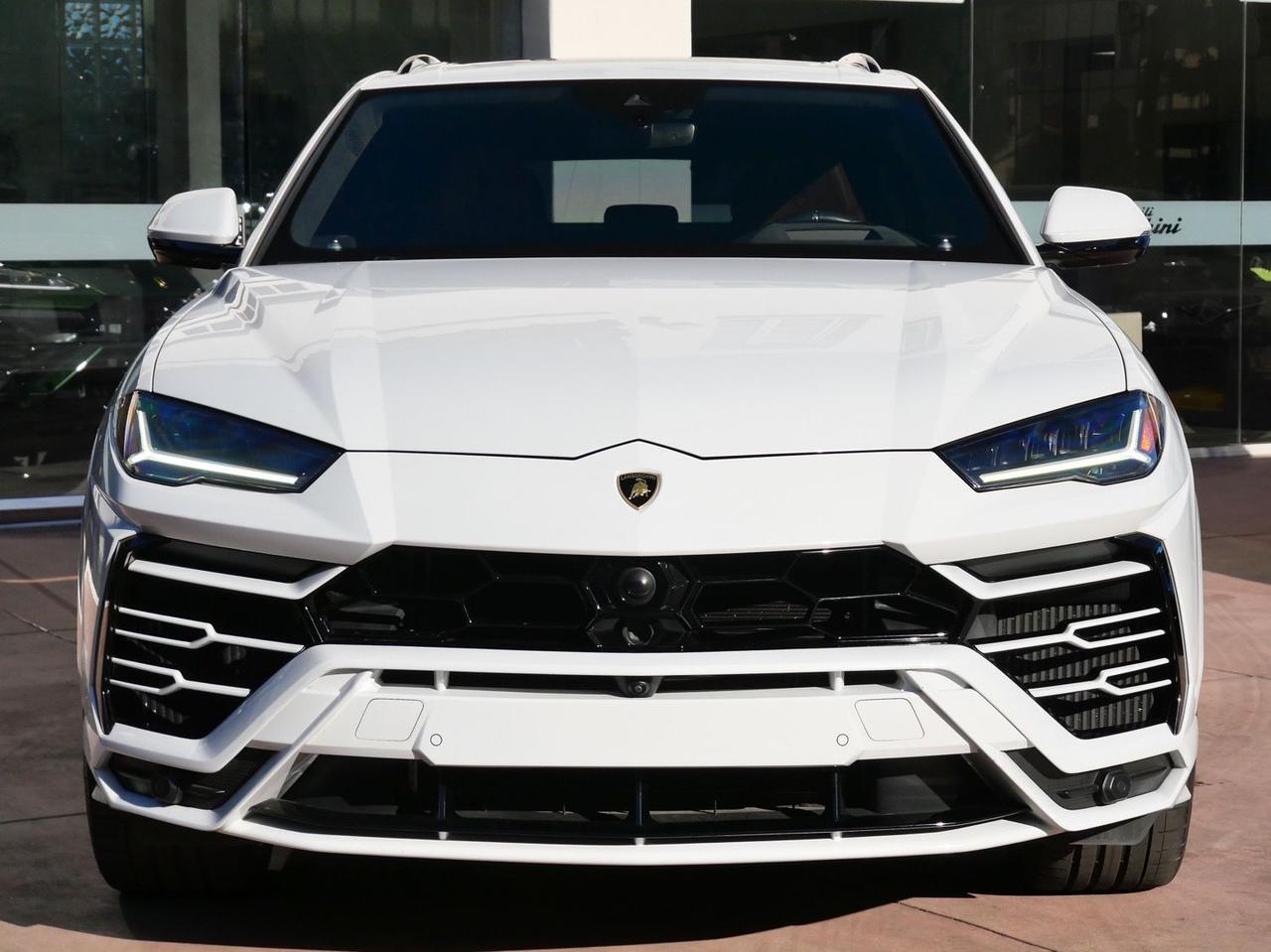 2021 Lamborghini Urus Base Base Lawrence KS