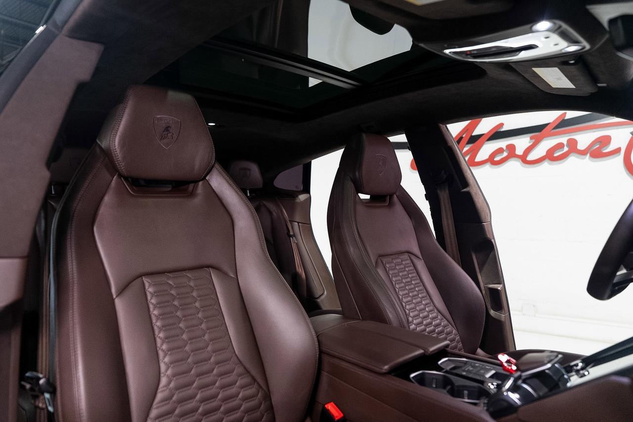 2021 Lamborghini Urus Blu Astraeus Matt paint, Arancio Atlas calipers, Marrone Elpis leather/Alcantara interior AND MORE!! Fort Lauderdale FL
