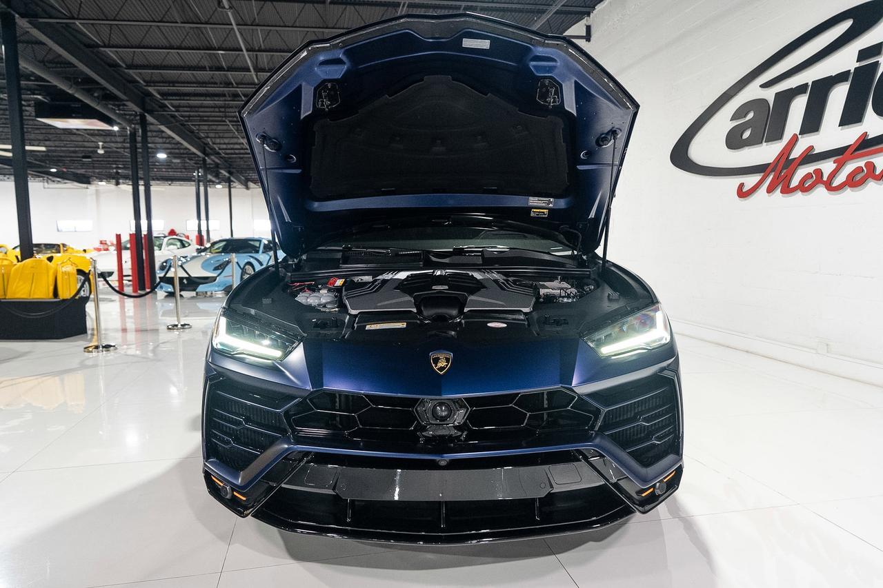 2021 Lamborghini Urus Blu Astraeus Matt paint, Arancio Atlas calipers, Marrone Elpis leather/Alcantara interior AND MORE!! Fort Lauderdale FL