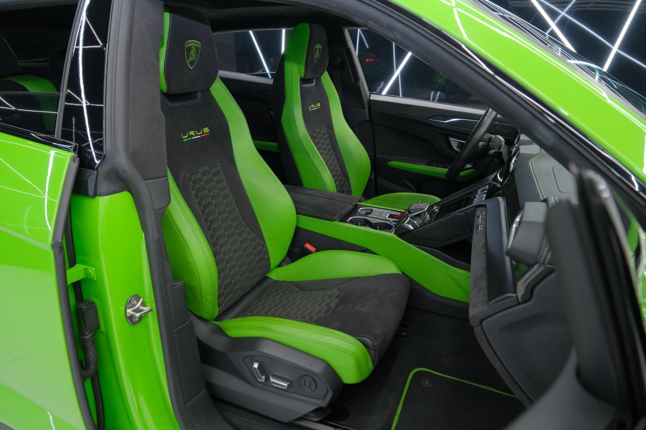 2021 Lamborghini Urus Graphite Capsule Miami FL