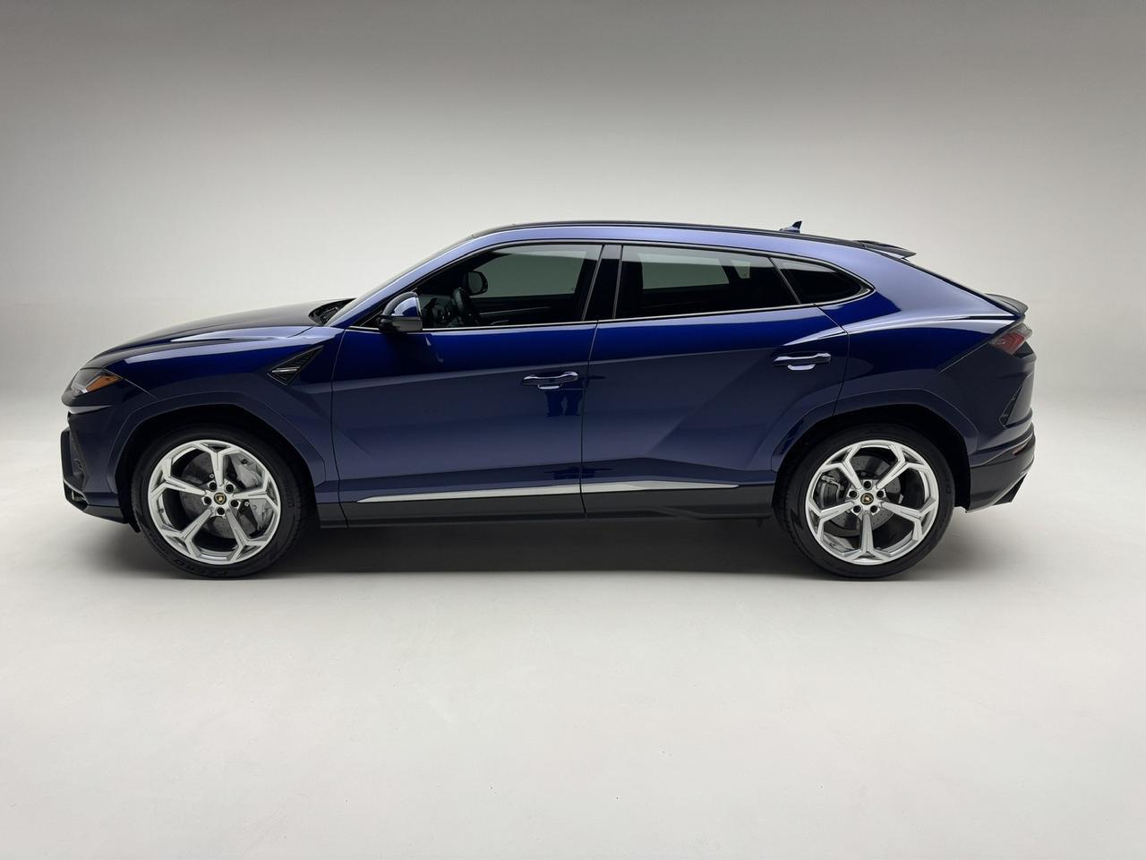 2021 Lamborghini Urus Only 9k Miles Blue Astraeus Metallic Scottsdale AZ
