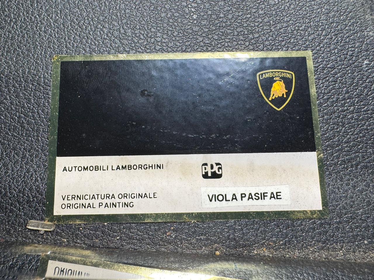 2021 Lamborghini Urus Viola Parsifae paint, Arancio Borealis calipers, Bang & Olufsen audio system AND MUCH MORE!! Fort Lauderdale FL
