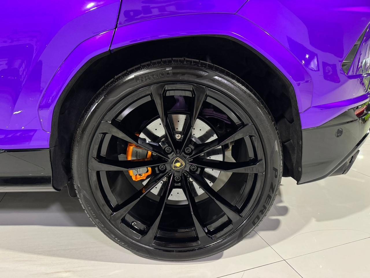 2021 Lamborghini Urus Viola Parsifae paint, Arancio Borealis calipers, Bang & Olufsen audio system AND MUCH MORE!! Fort Lauderdale FL