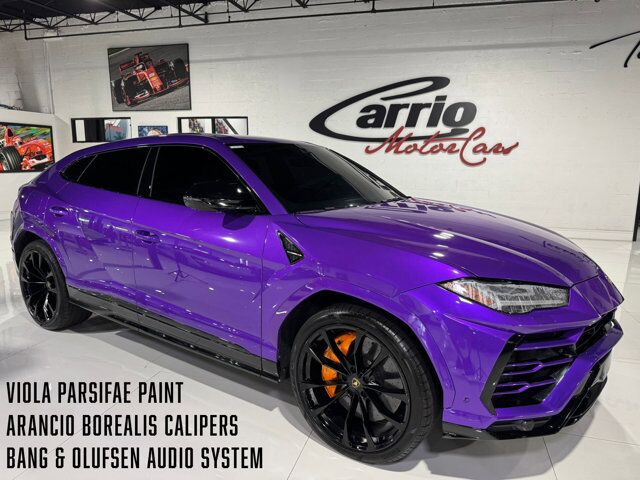 2021 Lamborghini Urus Viola Parsifae paint, Arancio Borealis calipers, Bang & Olufsen audio system AND MUCH MORE!! Fort Lauderdale FL